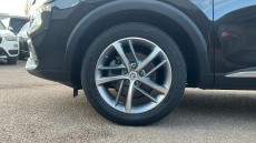 MG Hs 1.5 T-GDI Exclusive 5dr DCT Petrol Hatchback